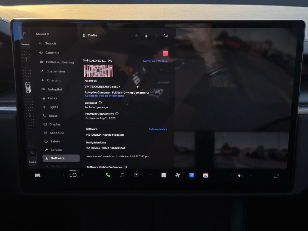 2022 Tesla Model X Image 20
