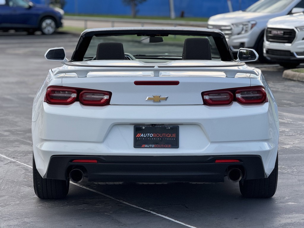 2019 Chevrolet Camaro Image 7