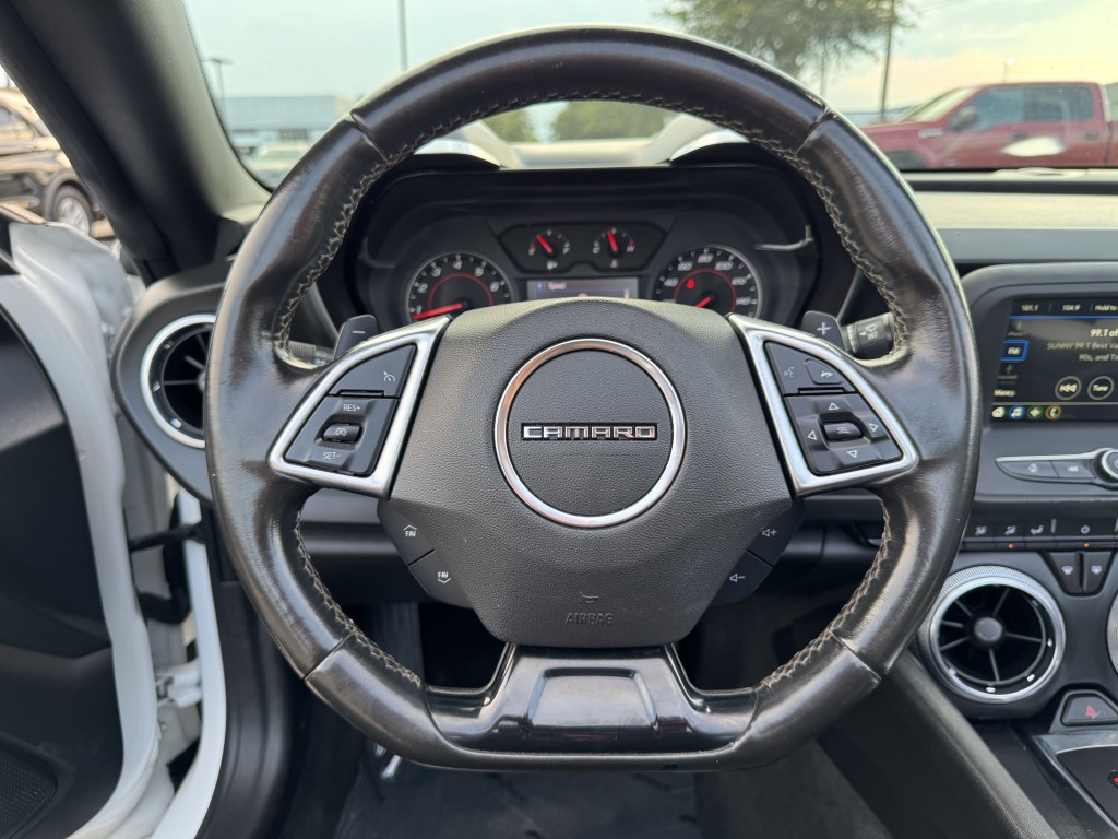 2019 Chevrolet Camaro Image 15