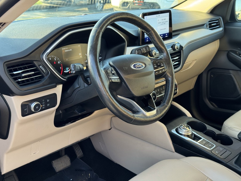 2020 Ford Escape Image 12