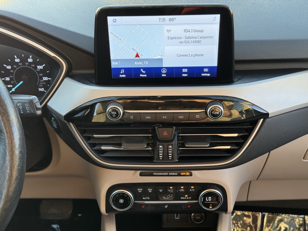 2020 Ford Escape Image 19