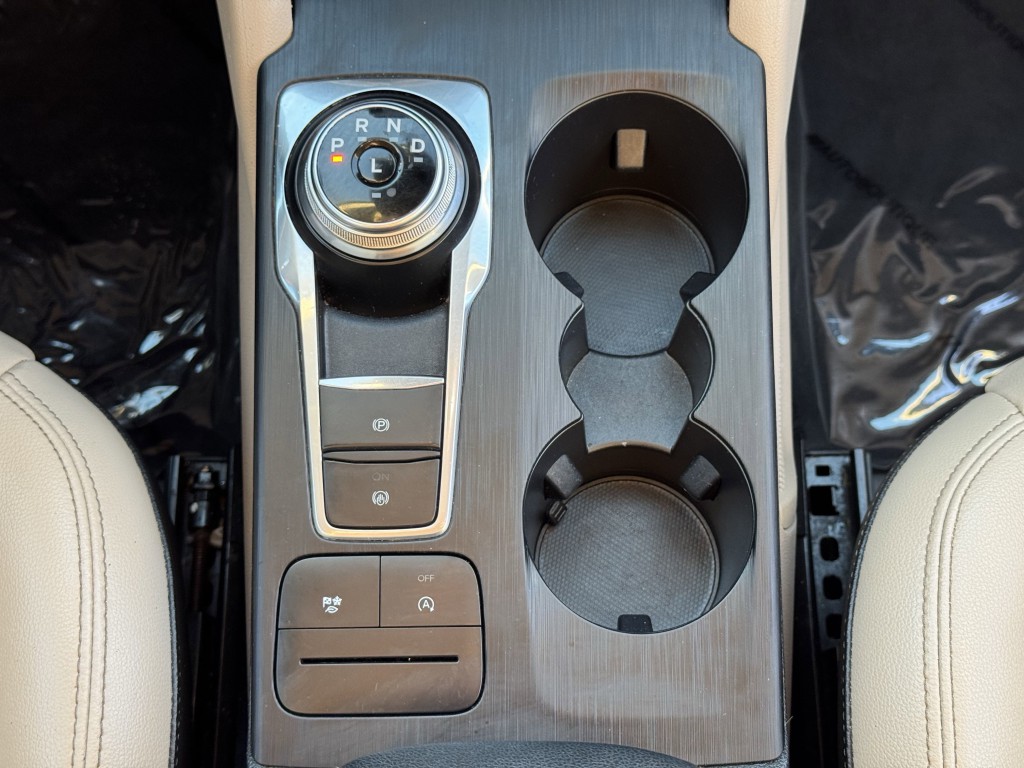 2020 Ford Escape Image 22