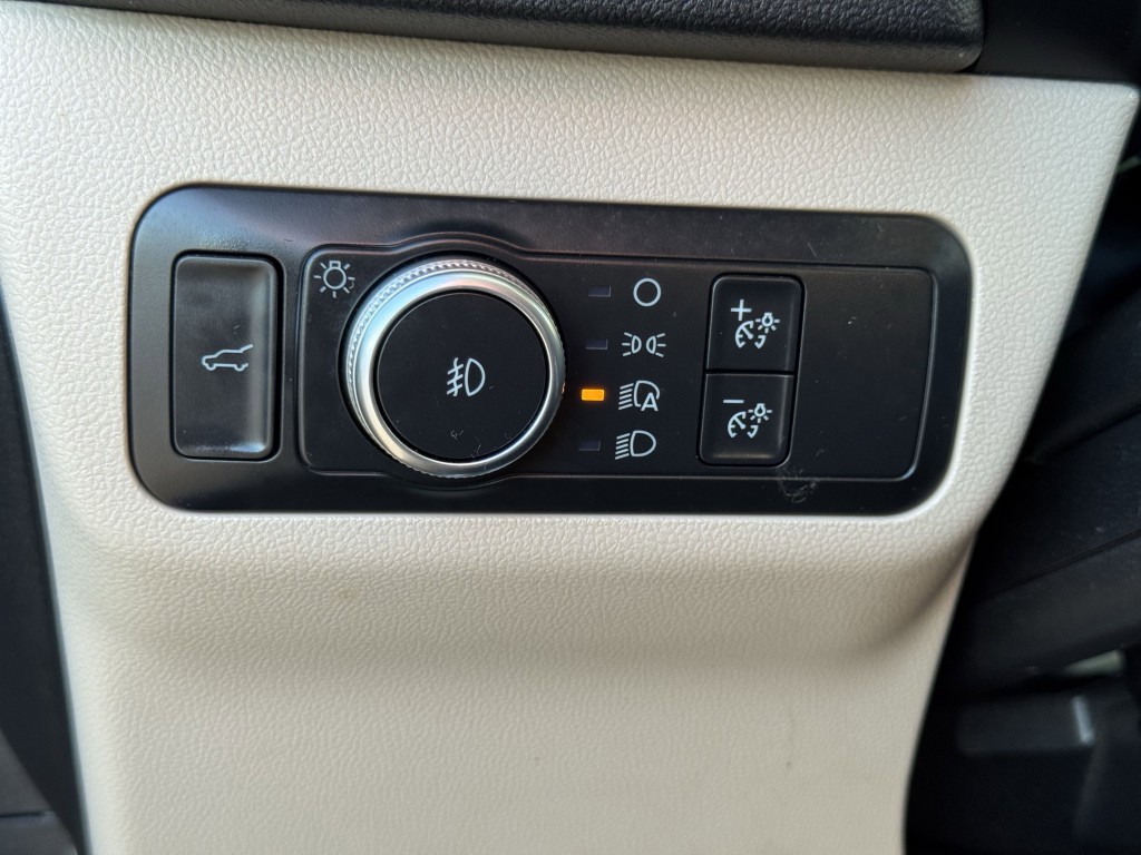 2020 Ford Escape Image 23