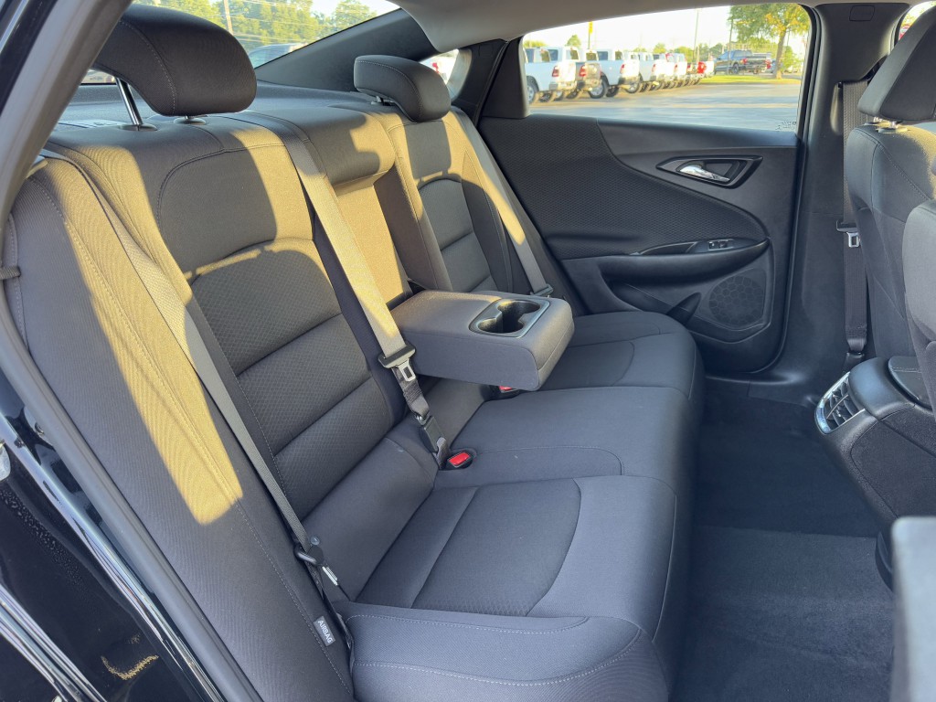 2024 Chevrolet Malibu Image 25