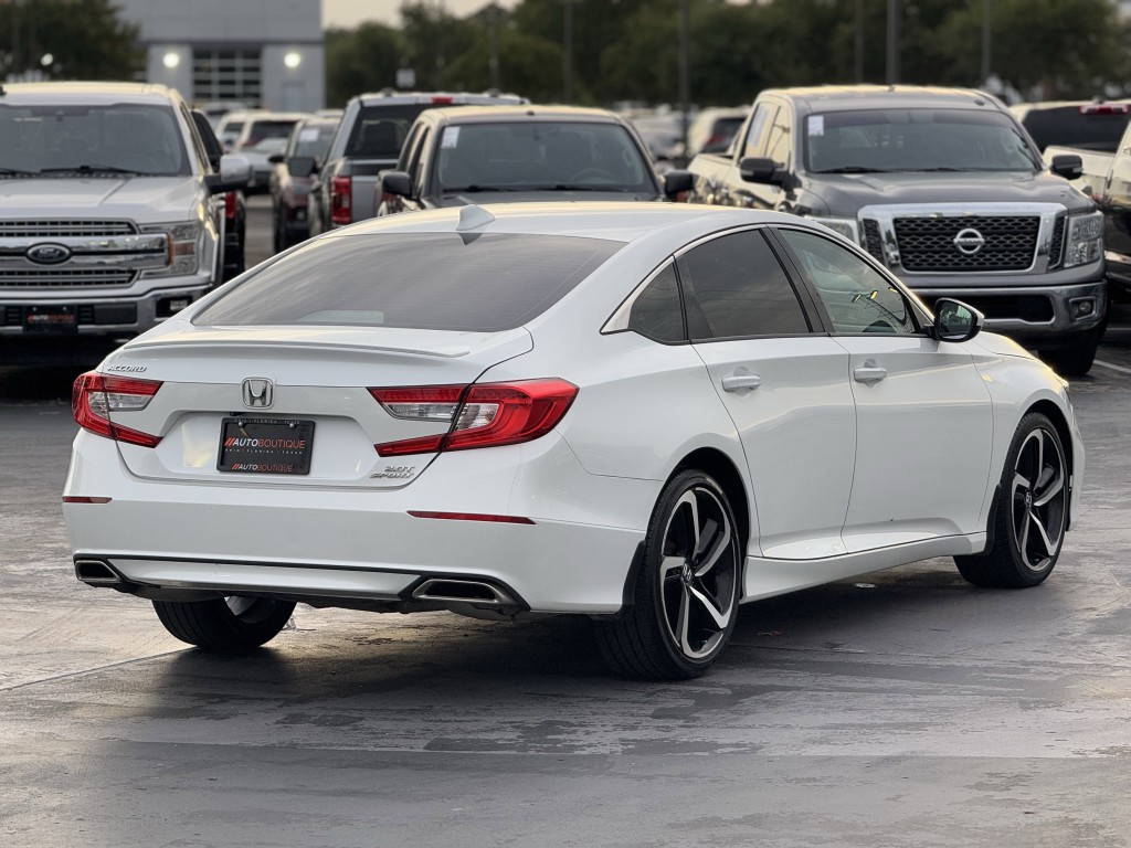 2019 Honda Accord Image 10