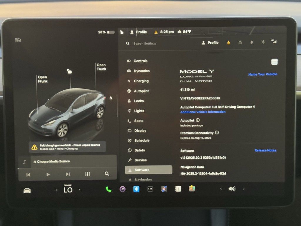 2024 Tesla Model Y Image 17