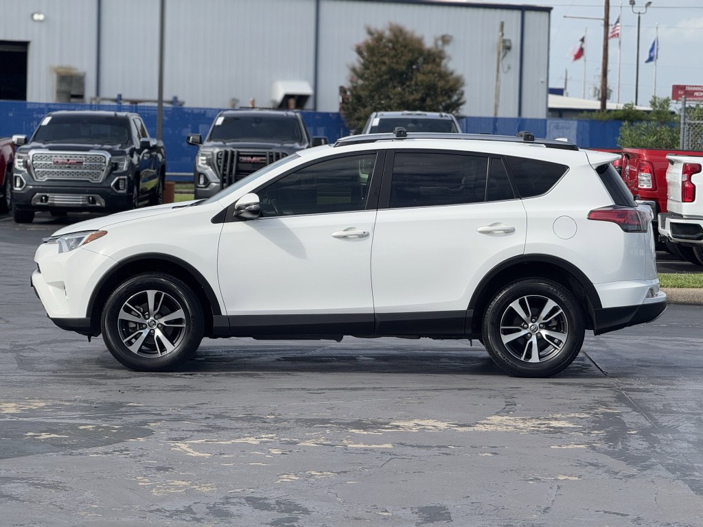 2018 Toyota Rav4 Image 8