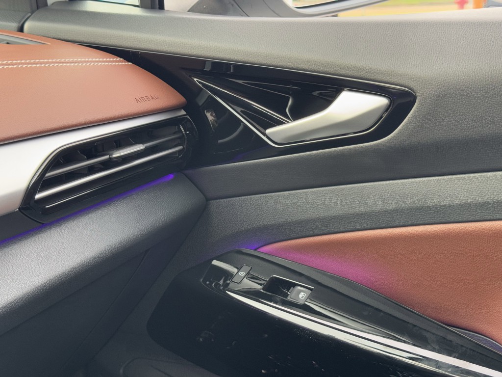 2021 Volkswagen Id.4 Image 25