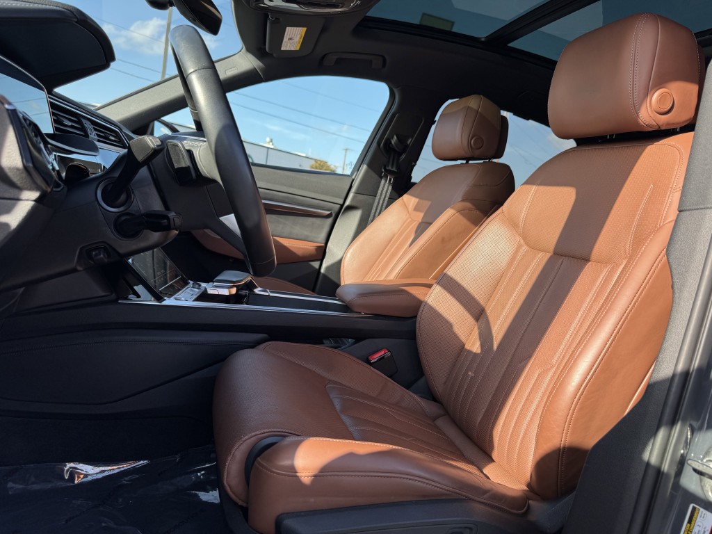2024 Audi Q8 e-tron Sportback Image 29