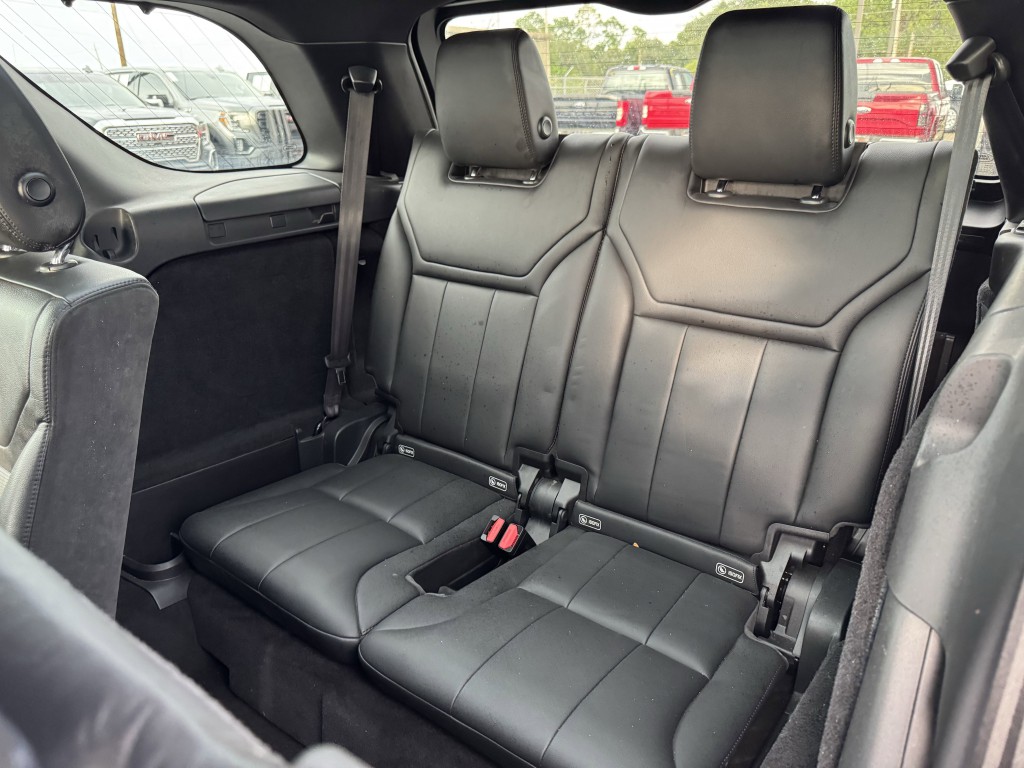 2018 Land Rover Discovery Image 28