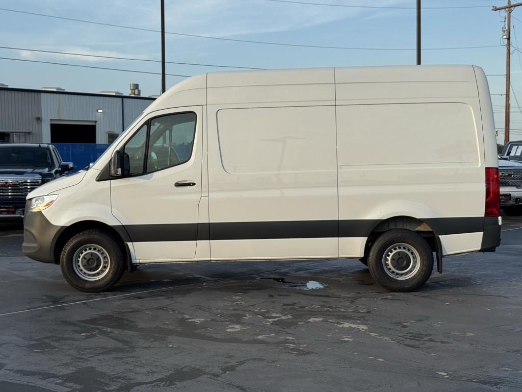 2023 Mercedes-Benz Sprinter Cargo Image 8