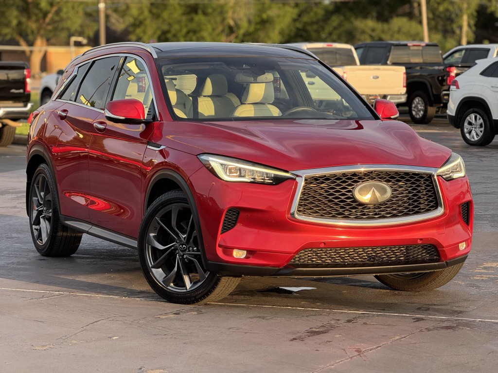 2020 INFINITI QX50 Image 3