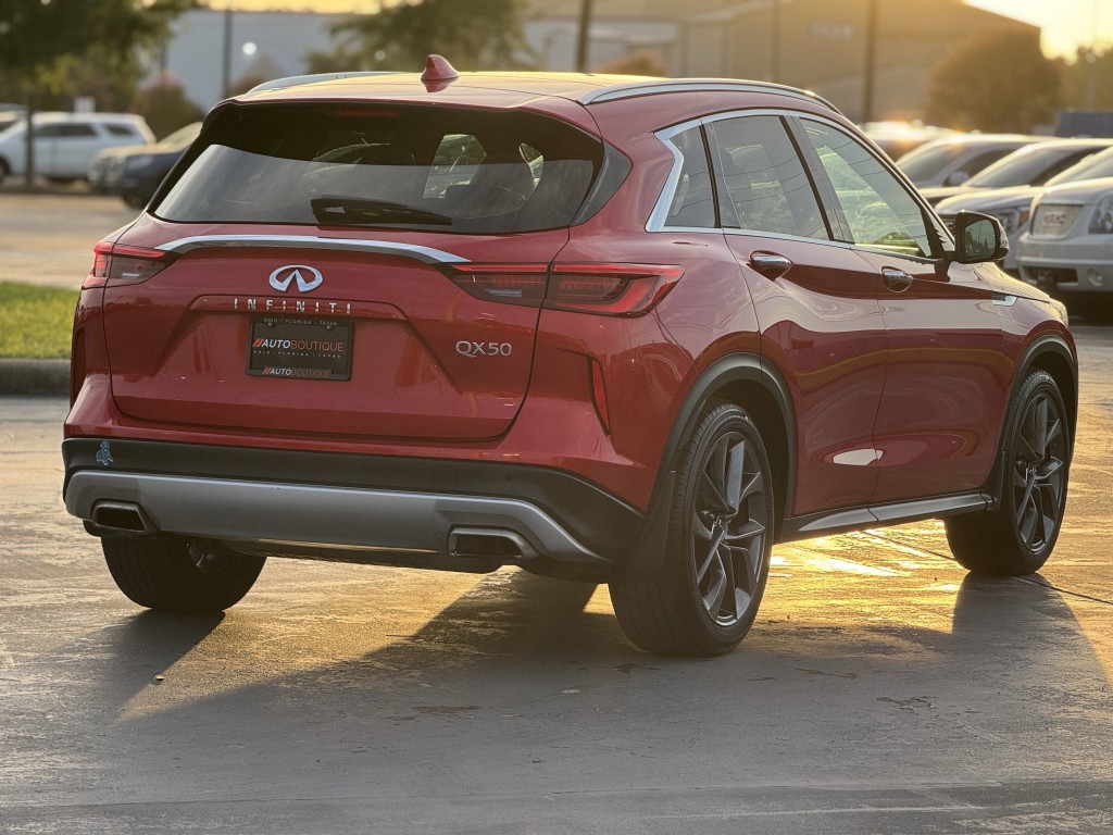 2020 INFINITI QX50 Image 9