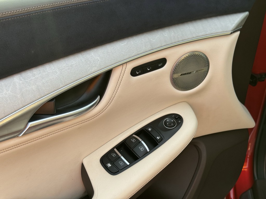2020 INFINITI QX50 Image 24