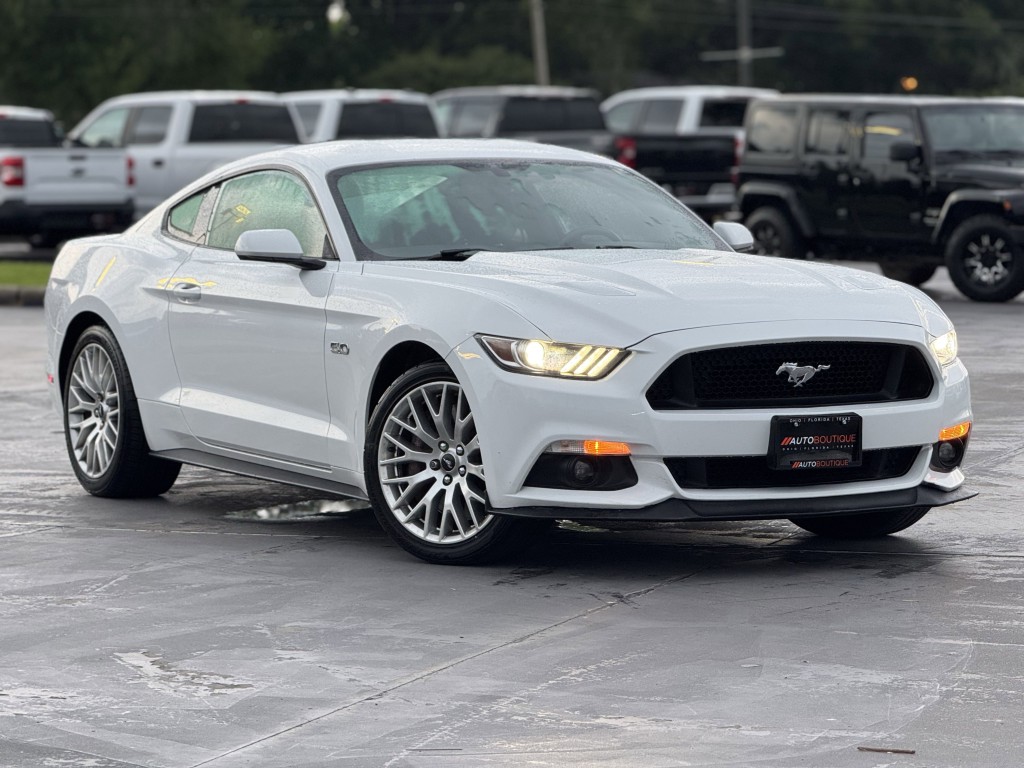 2017 Ford Mustang Image 3