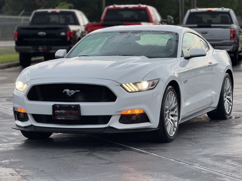 2017 Ford Mustang Image 5