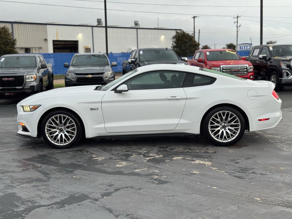 2017 Ford Mustang Image 10