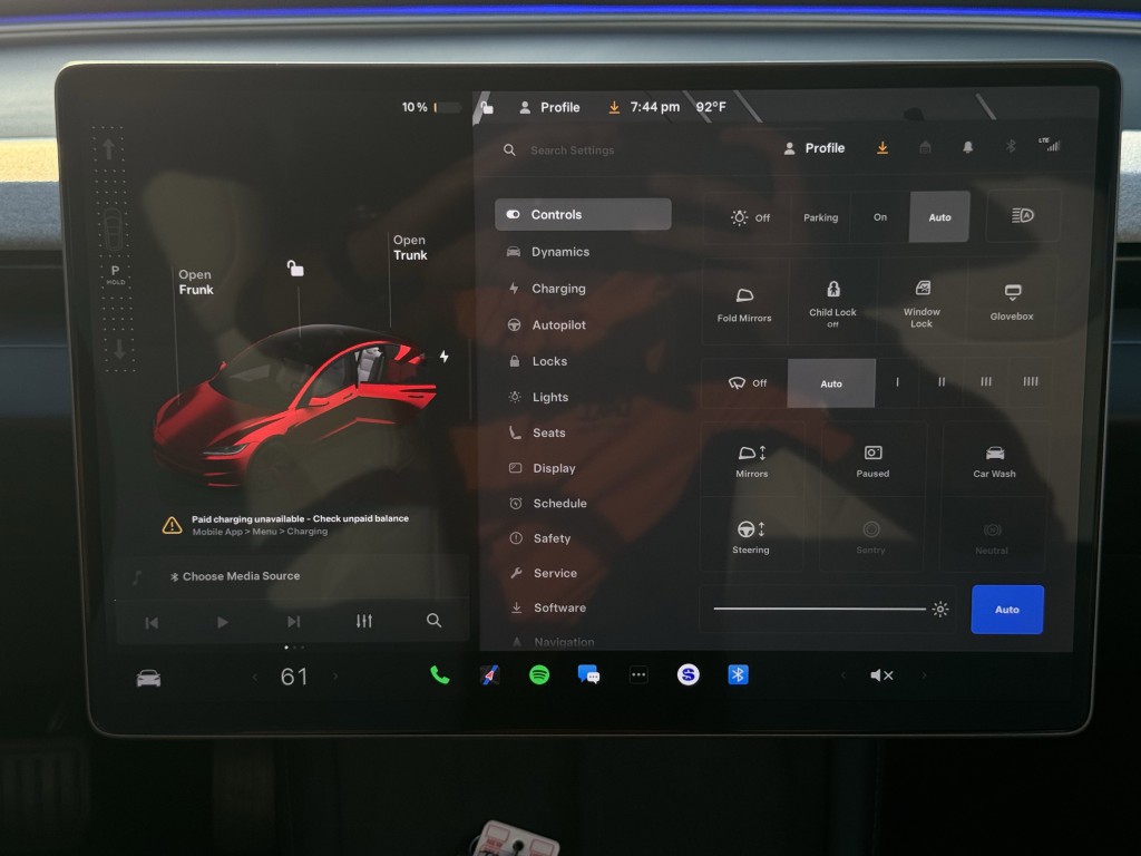 2025 Tesla Model 3 Image 17