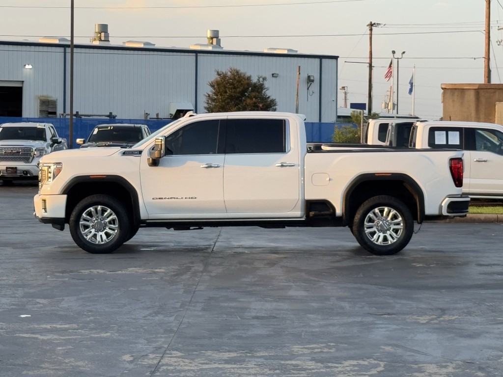 2022 GMC Sierra 2500 Image 8
