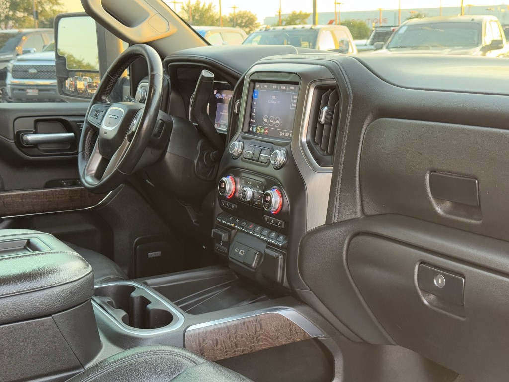 2022 GMC Sierra 2500 Image 13