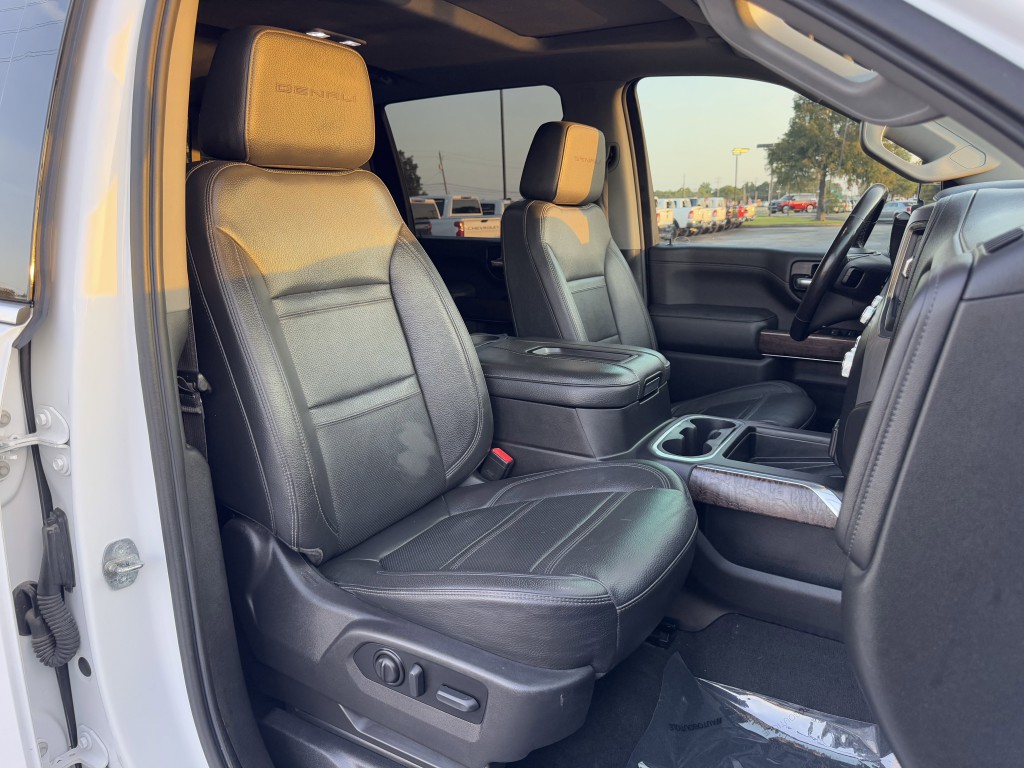 2022 GMC Sierra 2500 Image 25