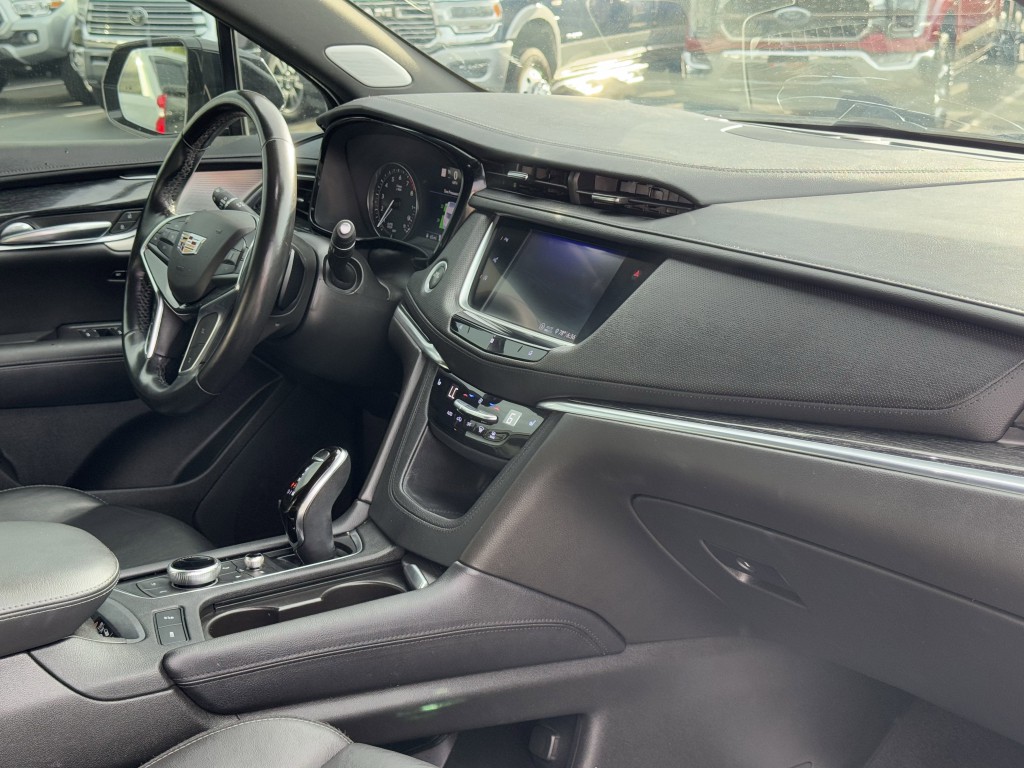 2020 Cadillac XT5 Image 13