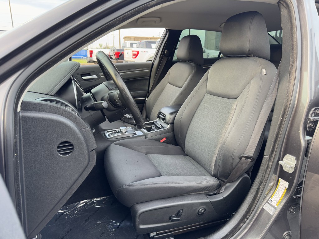 2020 Chrysler 300 Image 22