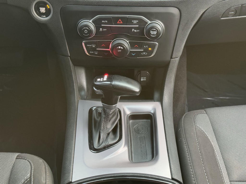 2021 Dodge Charger Image 19