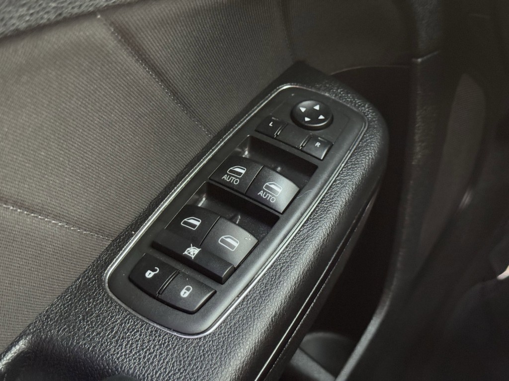 2021 Dodge Charger Image 20