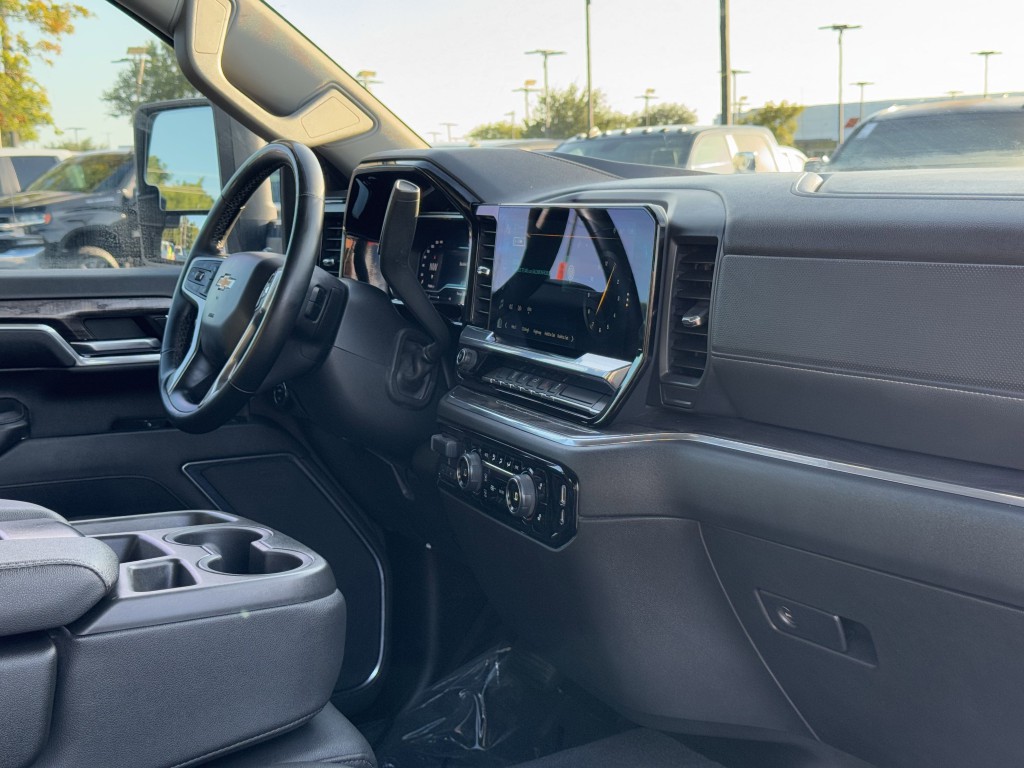 2024 Chevrolet Silverado 1500 Image 13