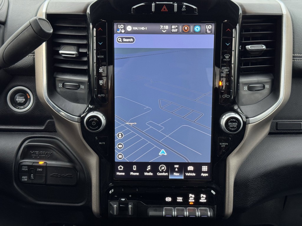 2024 RAM 2500 Image 21