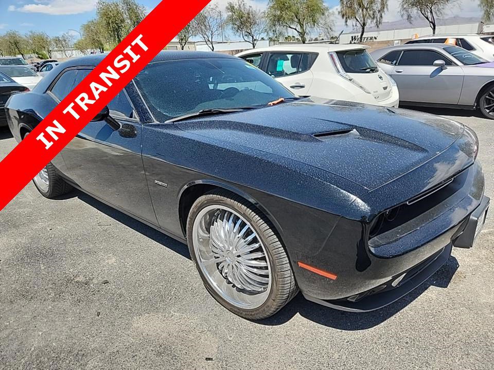 2017 Dodge Challenger Image 5