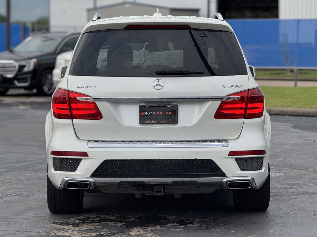 2015 Mercedes-Benz GL-Class Image 8
