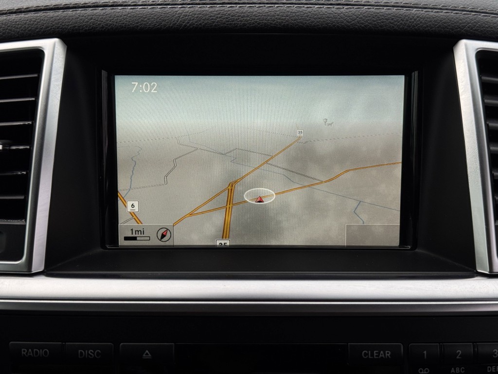 2015 Mercedes-Benz GL-Class Image 21