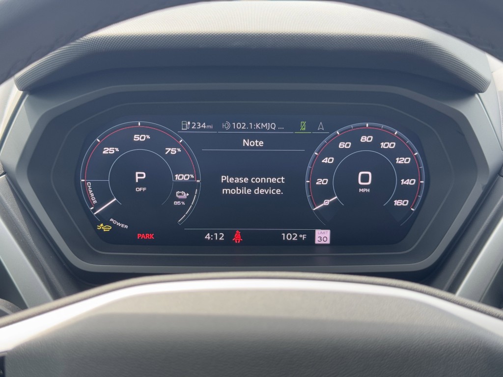 2025 Audi Q4 e-tron Image 18