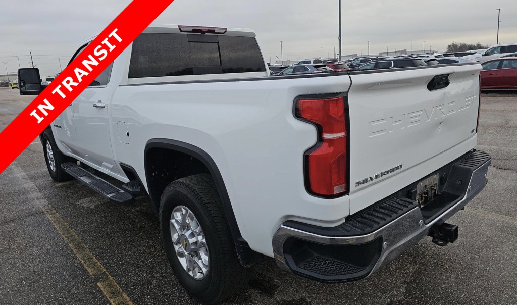2024 Chevrolet Silverado 1500 Image 7