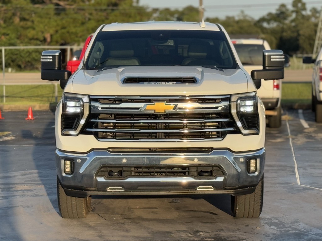 2024 Chevrolet Silverado 1500 Image 5