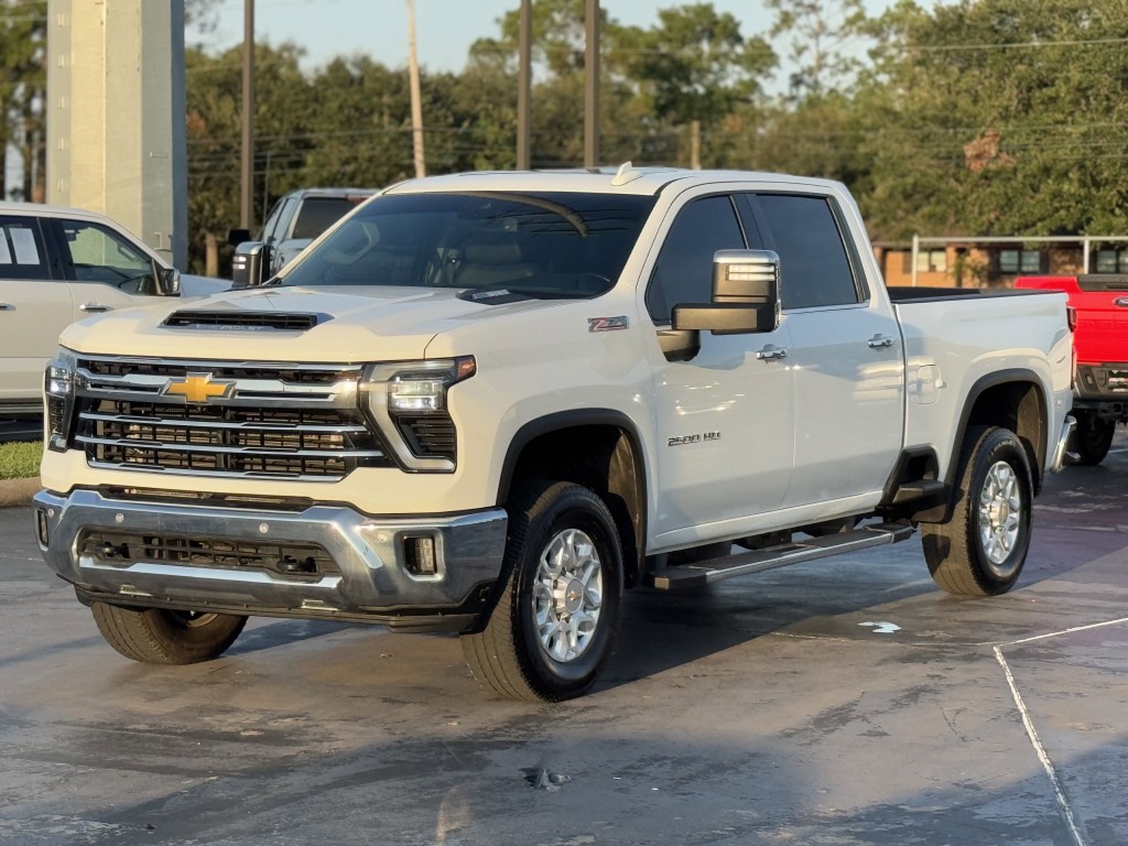 2024 Chevrolet Silverado 1500 Image 7