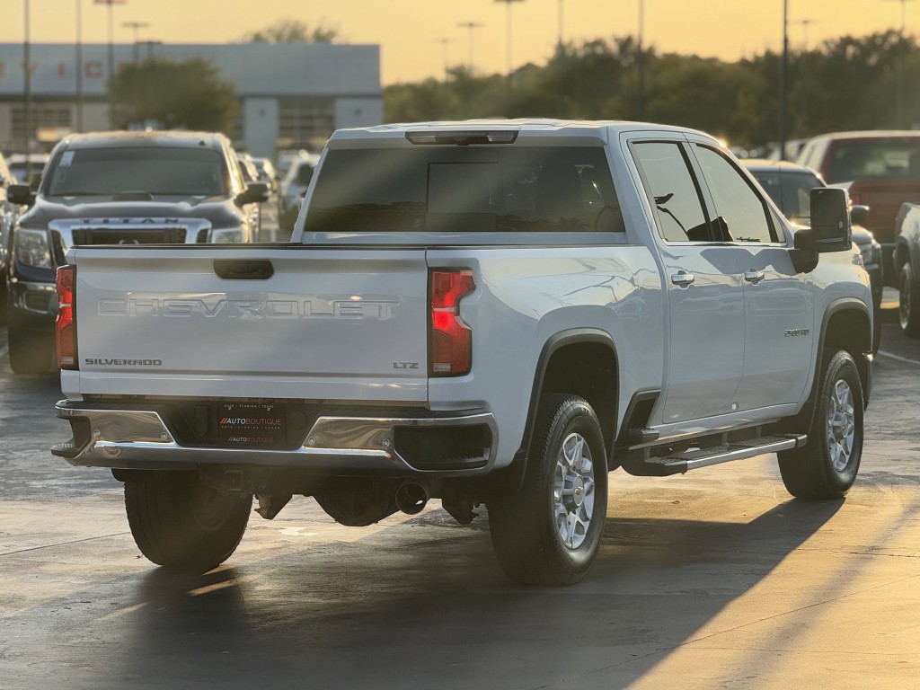 2024 Chevrolet Silverado 1500 Image 10