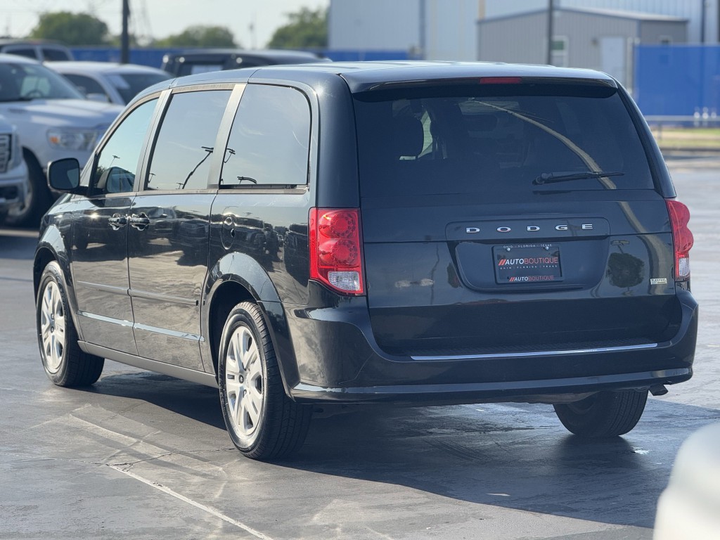 2016 Dodge Grand Caravan Image 9