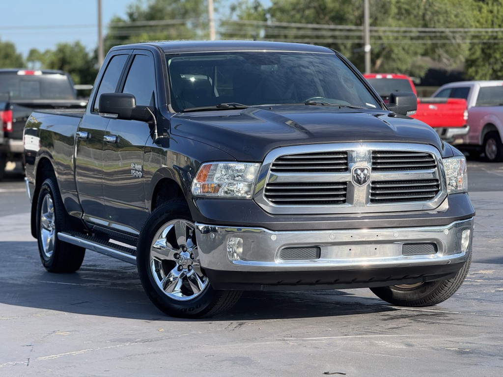 2018 RAM 1500 Image 3