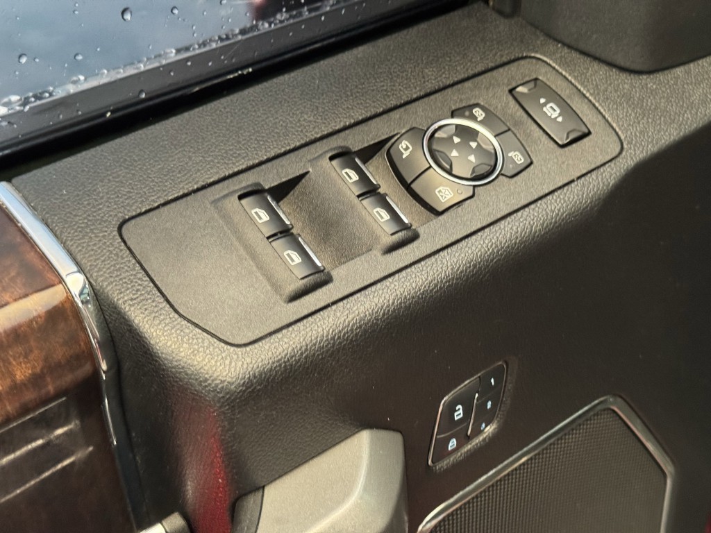 2017 Ford F-250 Image 23