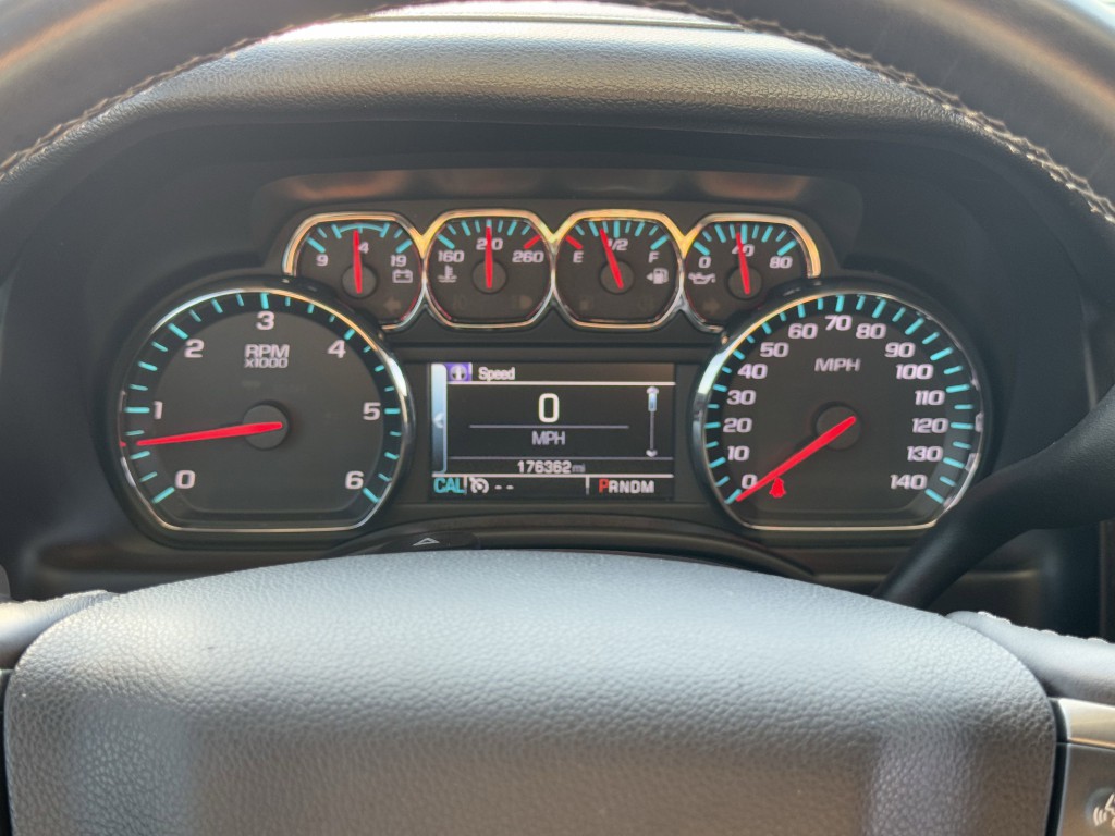 2016 Chevrolet Tahoe Image 18