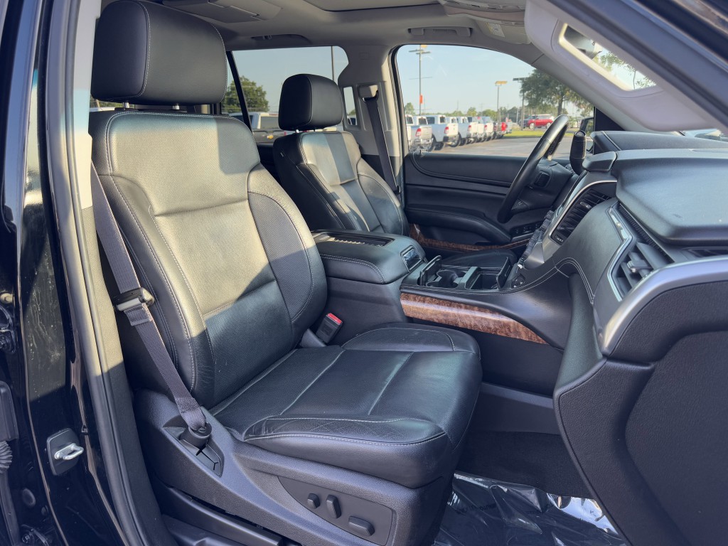 2016 Chevrolet Tahoe Image 25