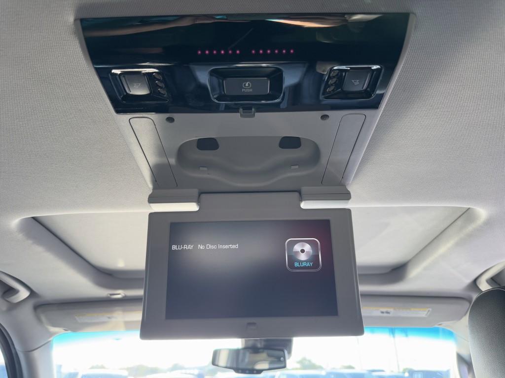 2016 Chevrolet Tahoe Image 29