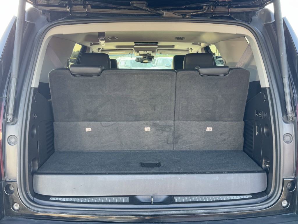 2016 Chevrolet Tahoe Image 31