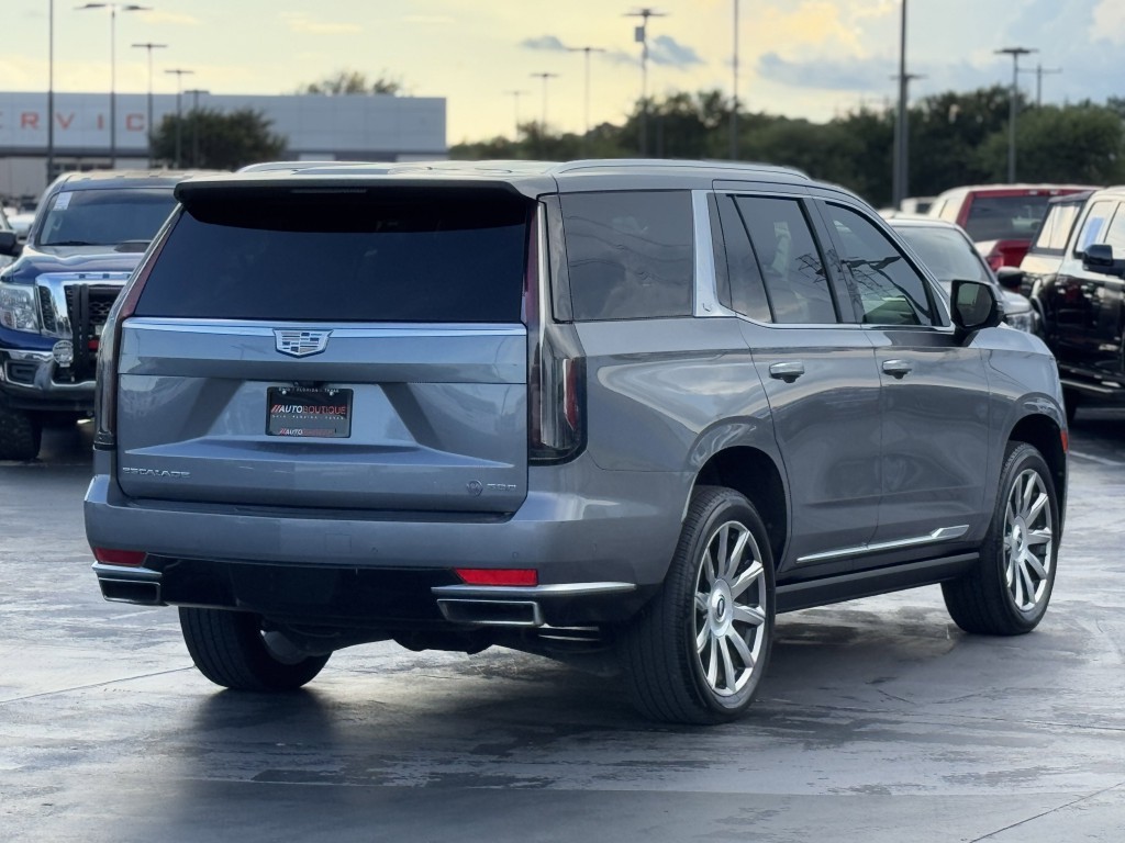 2021 Cadillac Escalade Image 10