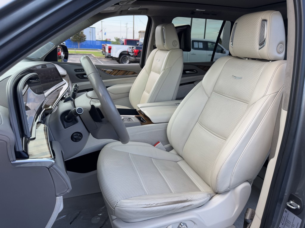 2021 Cadillac Escalade Image 25