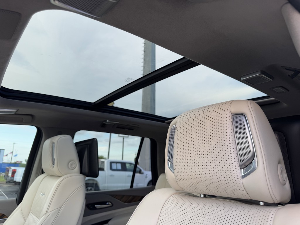 2021 Cadillac Escalade Image 31