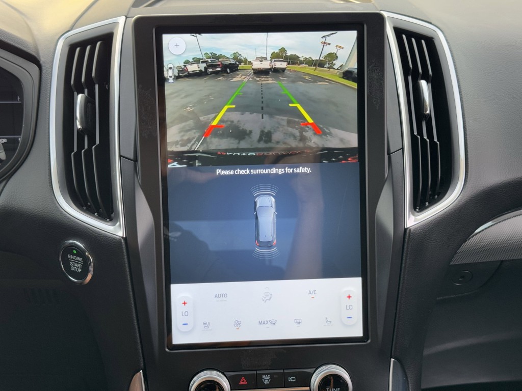 2022 Ford Edge Image 20